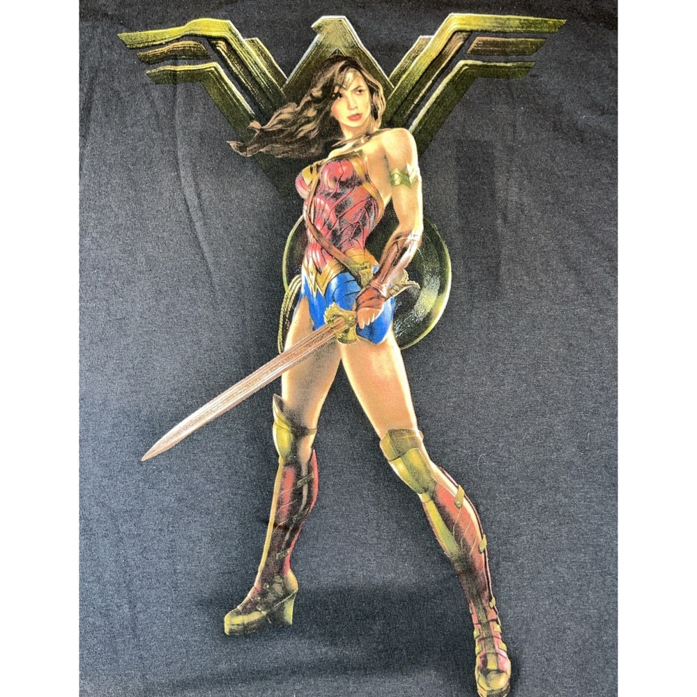 Wonder Woman Movie Graphic T-Shirt Womens Medium Black Gal Gadot DC Comics Tee